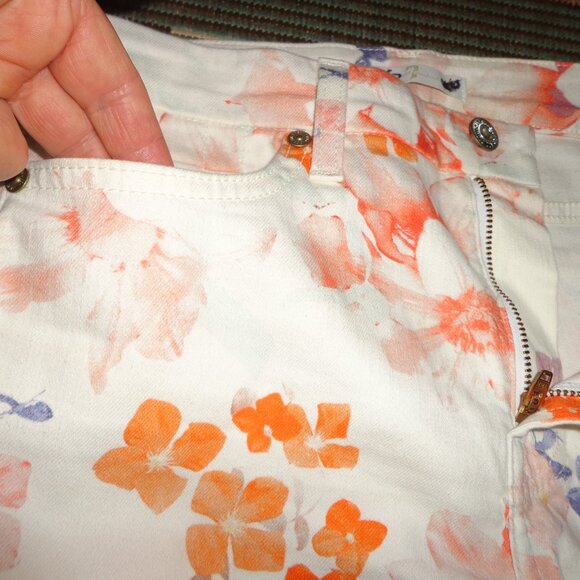 NWOT 7 For All Mankind Straight Leg Jeans 27 Floral Print - Picture 10 of 14